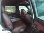 1995 Chevrolet Tahoe с VIN 1GNEC13K3SJ392069, выставлен на аукционе IAAI как лот 42192301 с пробегом 182 262 миль миль и . История ставок и продаж доступна на DreamBid. Изображение 8.