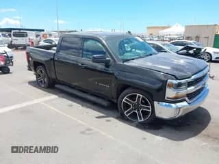 2017 Chevrolet Silverado 1500 LT с VIN 3GCPCREC9HG239048, выставлен на аукционе IAAI как лот 42988747 с пробегом 141 289 миль миль и . История ставок и продаж доступна на DreamBid. Изображение 1.