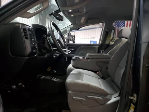 2017 Chevrolet Silverado 2500HD Work Truck with VIN 1GC1KUEG9HF134056, listed as a Copart auction lot 41985655 with 119,199 mi miles and Salvage title. Bid and sale history available at DreamBid. Image 7.