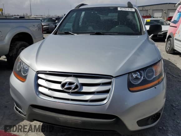 2010 Hyundai Santa Fe GLS z VIN 5NMSGDAB8AH372618, wystawiony jako Copart lot #49707415 z przebiegiem Nie podano mil oraz Czysty tytuł • Clean title. Historia ofert i sprzedaży dostępna na DreamBid. Obrazek 5.