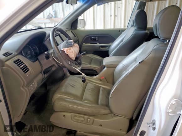 2006 Honda Pilot EX-L z VIN 5FNYF28786B029058, wystawiony jako Copart lot #63294635 z przebiegiem 166 511 mil mil oraz Szkoda całkowita • Salvage title. Historia ofert i sprzedaży dostępna na DreamBid. Obrazek 7.