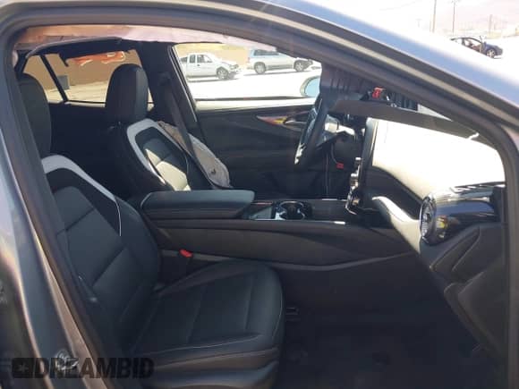 2024 Chevrolet Blazer EV eAWD LT с VIN 3GNKDBRJXRS266496, выставлен на аукционе IAAI как лот 42939589 с пробегом 9 497 миль миль и . История ставок и продаж доступна на DreamBid. Изображение 5.