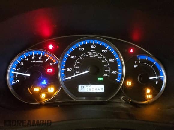 2013 Subaru Forester X Premium z VIN JF2SHACC8DH439548, wystawiony jako Copart lot #82358165 z przebiegiem 180 343 mil mil oraz Szkoda całkowita • Salvage title. Historia ofert i sprzedaży dostępna na DreamBid. Obrazek 9.