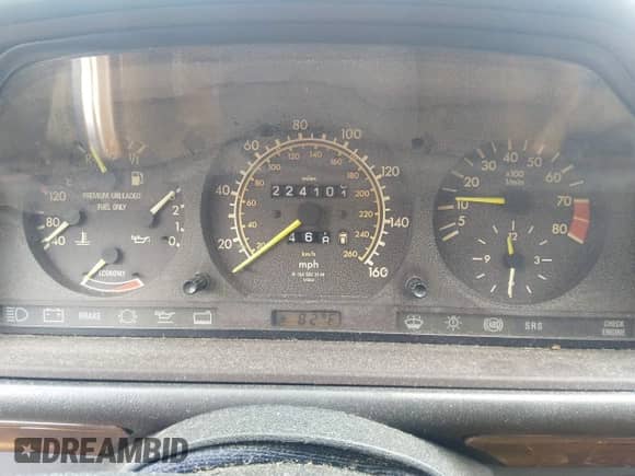 1990 Mercedes-Benz 300 CE с VIN WDBEA51D2LB120052, выставлен на аукционе IAAI как лот 43309784 с пробегом 224 101 миль миль и . История ставок и продаж доступна на DreamBid. Изображение 7.