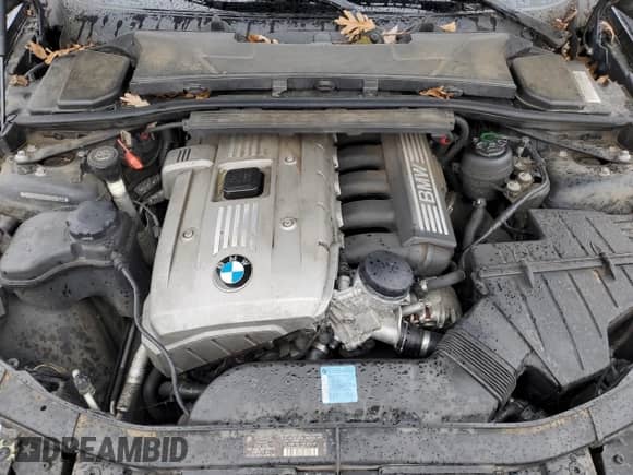 2006 BMW 3 Series 330i с VIN WBAVB33536KS36113, выставлен на аукционе Copart как лот 87122015 с пробегом 188 796 миль миль и Чистый • Clean title. История ставок и продаж доступна на DreamBid. Изображение 11.