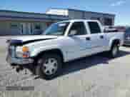 2004 GMC Sierra 1500 SLE z VIN 2GTEK13T841336484, wystawiony jako Copart lot #57918745 z przebiegiem 159 241 mil mil oraz Szkoda całkowita • Salvage title. Historia ofert i sprzedaży dostępna na DreamBid. Obrazek 1.