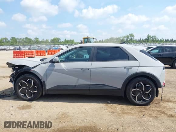 2023 Hyundai Ioniq 5 SEL with VIN KM8KN4AE5PU127224, listed as a IAAI auction lot 42457568 with 61,303 mi miles and . Bid and sale history available at DreamBid. Image 14.