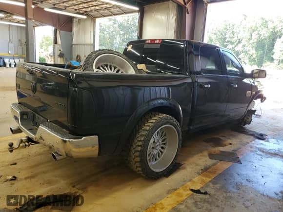 2014 Ram 1500 Longhorn z VIN 1C6RR7PT3ES341286, wystawiony jako Copart lot #66617785 z przebiegiem Nie podano mil oraz Szkoda całkowita • Salvage title. Historia ofert i sprzedaży dostępna na DreamBid. Obrazek 3.