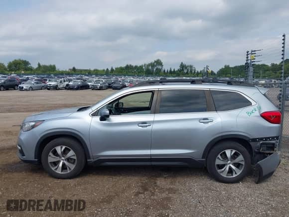 2019 Subaru Ascent Premium с VIN 4S4WMAFD5K3413138, выставлен на аукционе IAAI как лот 43029037 с пробегом 85 664 миль миль и . История ставок и продаж доступна на DreamBid. Изображение 15.