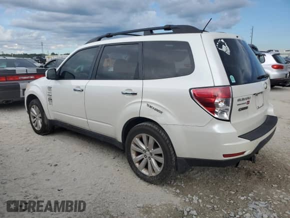 2013 Subaru Forester X Limited z VIN JF2SHAEC1DH442661, wystawiony jako Copart lot #82128475 z przebiegiem 220 891 mil mil oraz Szkoda całkowita • Salvage title. Historia ofert i sprzedaży dostępna na DreamBid. Obrazek 2.