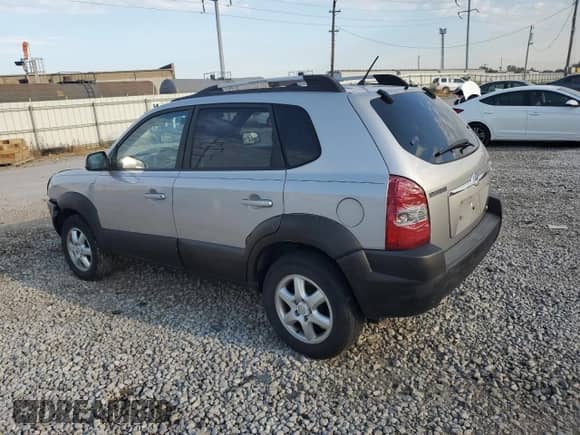 2005 Hyundai Tucson GLS с VIN KM8JN72D15U146658, выставлен на аукционе Copart как лот 67004415 с пробегом 185 015 миль миль и Списание • Salvage title. История ставок и продаж доступна на DreamBid. Изображение 2.