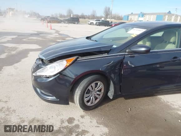 2012 Hyundai Sonata GLS with VIN 5NPEB4AC6CH406677, listed as a IAAI auction lot 41723413 with 161,570 mi miles and . Bid and sale history available at DreamBid. Image 17.