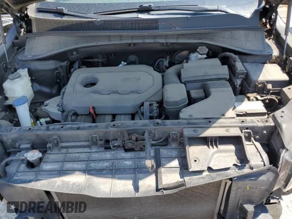 2016 Kia Sorento LX with VIN 5XYPG4A39GG048143, listed as a Copart auction lot 67832955 with 61,112 mi miles and Salvage title. Bid and sale history available at DreamBid. Image 11.