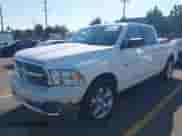 2017 Ram 1500 Big Horn с VIN 1C6RR6TT5HS679339, выставлен на аукционе IAAI как лот 43311826 с пробегом 63 011 миль миль и . История ставок и продаж доступна на DreamBid. Изображение 17.