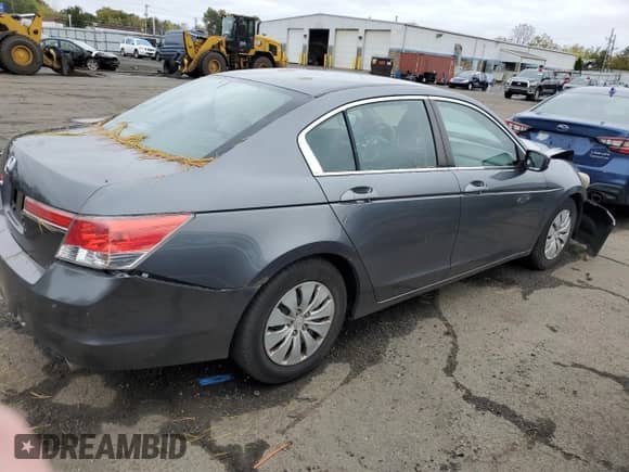 2011 Honda Accord LX с VIN 1HGCP2F34BA028856, выставлен на аукционе Copart как лот 86085805 с пробегом 171 586 миль миль и Списание • Salvage title. История ставок и продаж доступна на DreamBid. Изображение 3.