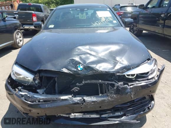 2019 BMW 5 Series 530e xDrive z VIN WBAJB1C53KB375221, wystawiony jako IAAI lot #42497010 z przebiegiem 71 574 mil mil oraz . Historia ofert i sprzedaży dostępna na DreamBid. Obrazek 12.