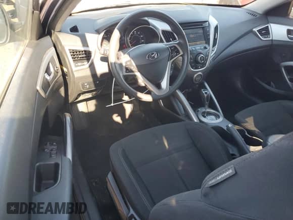 2014 Hyundai Veloster с VIN KMHTC6AD9EU184889, выставлен на аукционе Copart как лот 69762305 с пробегом 132 752 миль миль и Списание • Salvage title. История ставок и продаж доступна на DreamBid. Изображение 8.