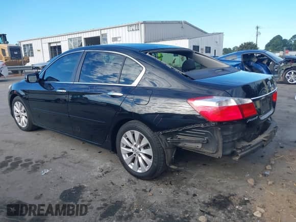 2014 Honda Accord EX z VIN 1HGCR2F73EA093036, wystawiony jako IAAI lot #43255160 z przebiegiem 192 833 mil mil oraz . Historia ofert i sprzedaży dostępna na DreamBid. Obrazek 15.