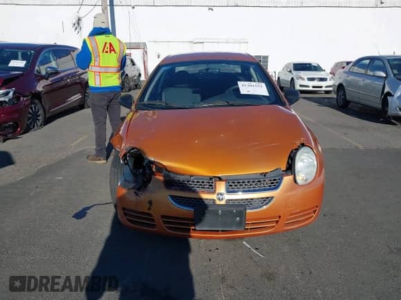 2005 Dodge Neon SXT z VIN 1B3ES56CX5D268540, wystawiony jako IAAI lot #41301551 z przebiegiem 194 723 mil mil oraz . Historia ofert i sprzedaży dostępna na DreamBid. Obrazek 12.