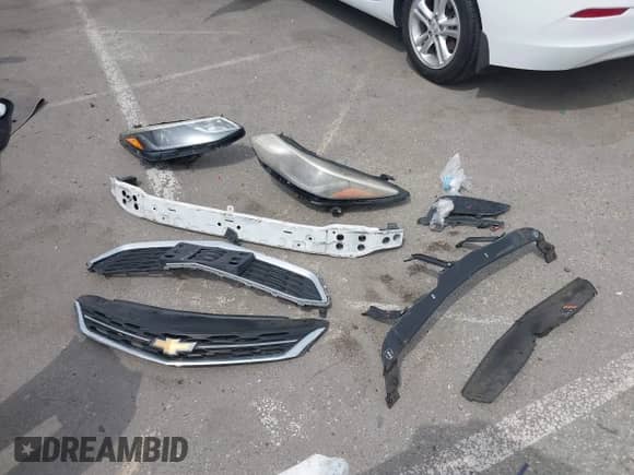 2017 Chevrolet Cruze LT с VIN 3G1BE5SM0HS554398, выставлен на аукционе IAAI как лот 43107966 с пробегом 92 811 миль миль и . История ставок и продаж доступна на DreamBid. Изображение 12.