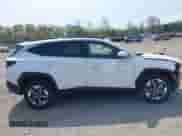 2025 Hyundai Tucson SEL Convenience с VIN 3KMJCCDE8SE017784, выставлен на аукционе IAAI как лот 42117985 с пробегом 2 908 миль миль и . История ставок и продаж доступна на DreamBid. Изображение 14.