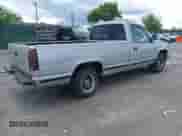 1989 Chevrolet Silverado 1500 с VIN 1GCDC14K5KE179412, выставлен на аукционе IAAI как лот 42343138 с пробегом 86 933 миль миль и . История ставок и продаж доступна на DreamBid. Изображение 4.