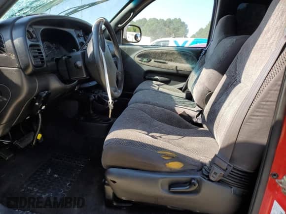 1999 Dodge 1500 с VIN 1B7HF13Z4XJ555345, выставлен на аукционе Copart как лот 65890765 с пробегом 184 935 миль миль и Списание • Salvage title. История ставок и продаж доступна на DreamBid. Изображение 7.