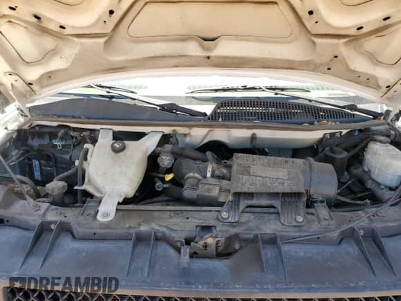 2011 Chevrolet Express Cargo с VIN 1GCWGFCA7B1154750, выставлен на аукционе Copart как лот 56988595 с пробегом 258 974 миль миль и Списание • Salvage title. История ставок и продаж доступна на DreamBid. Изображение 11.