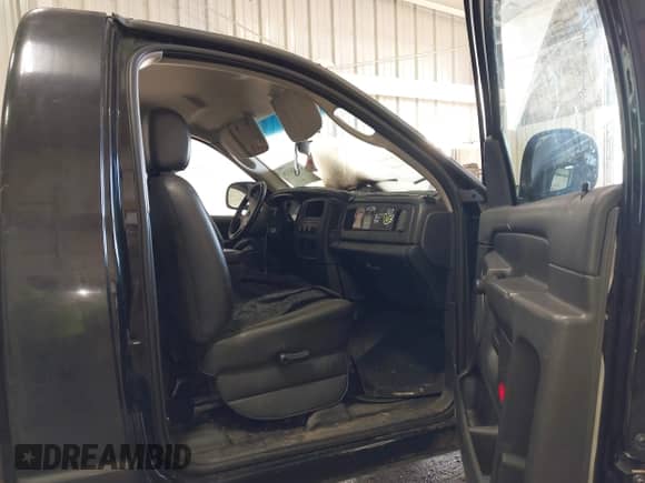 2002 Dodge 1500 z VIN 1D7HU16N92J139031, wystawiony jako IAAI lot #43326326 z przebiegiem Nie podano mil oraz . Historia ofert i sprzedaży dostępna na DreamBid. Obrazek 5.
