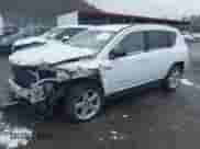 2013 Jeep Compass Limited z VIN 1C4NJDCB6DD166562, wystawiony jako IAAI lot #41059717 z przebiegiem 91 188 mil mil oraz . Historia ofert i sprzedaży dostępna na DreamBid. Obrazek 2.