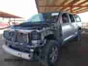 2017 Toyota Tundra Platinum с VIN 5TFAW5F17HX611632, выставлен на аукционе IAAI как лот 43464674 с пробегом 178 328 миль миль и . История ставок и продаж доступна на DreamBid. Изображение 20.