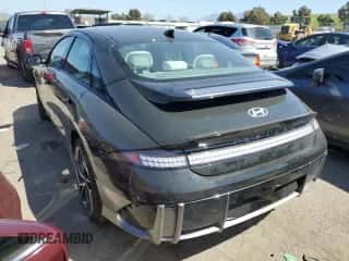 2023 Hyundai Ioniq 6 Limited с VIN KMHM54AA9PA031524, выставлен на аукционе Copart как лот 51411324 с пробегом 4 077 миль миль и Списание • Salvage title. История ставок и продаж доступна на DreamBid. Изображение 2.