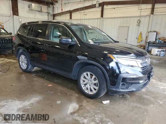 2019 Honda Pilot LX с VIN 5FNYF6H18KB059643, выставлен на аукционе Copart как лот 68585885 с пробегом Не указан миль и На запчасти • Non repairable. История ставок и продаж доступна на DreamBid. Изображение 4.
