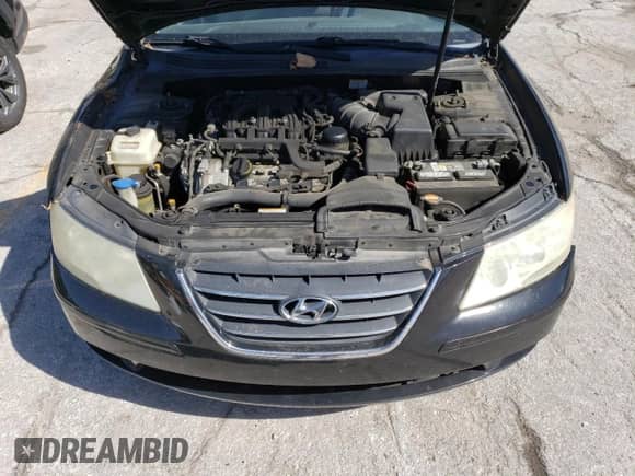 2009 Hyundai Sonata GLS z VIN 5NPET46F79H555916, wystawiony jako Copart lot #48258045 z przebiegiem 187 034 mil mil oraz Szkoda całkowita • Salvage title. Historia ofert i sprzedaży dostępna na DreamBid. Obrazek 11.