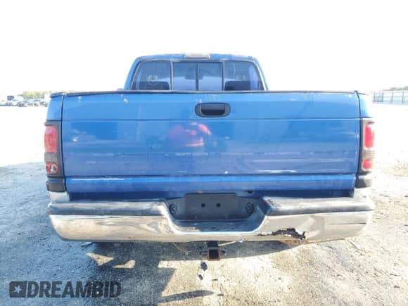 1997 Dodge 1500 z VIN 1B7HC16Y8VJ546995, wystawiony jako Copart lot #69264415 z przebiegiem 235 458 mil mil oraz Szkoda całkowita • Salvage title. Historia ofert i sprzedaży dostępna na DreamBid. Obrazek 6.