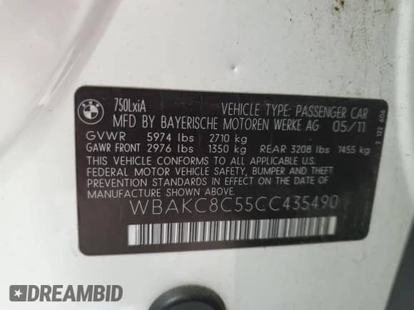 2012 BMW 7 Series 750Li xDrive z VIN WBAKC8C55CC435490, wystawiony jako Copart lot #63270175 z przebiegiem 148 747 mil mil oraz Szkoda całkowita • Salvage title. Historia ofert i sprzedaży dostępna na DreamBid. Obrazek 12.