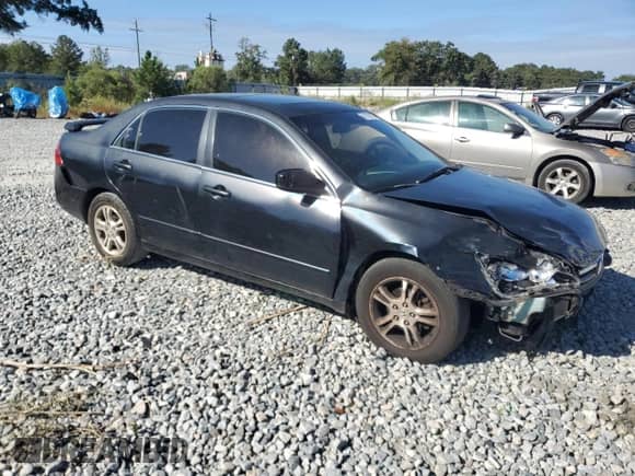 2007 Honda Accord EX-L with VIN 1HGCM56847A193657, listed as a Copart auction lot 82188105 with 253,955 mi miles and Salvage title. Bid and sale history available at DreamBid. Image 4.
