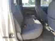 2005 Chevrolet Colorado 1SE LS Z71 с VIN 1GCDT136858147576, выставлен на аукционе Copart как лот 81817465 с пробегом Не указан миль и Списание • Salvage title. История ставок и продаж доступна на DreamBid. Изображение 10.