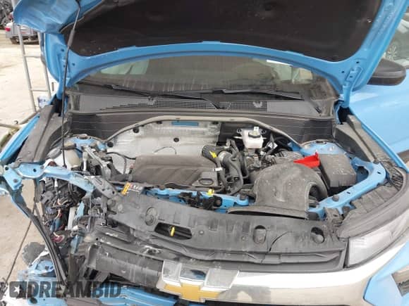 2024 Chevrolet TrailBlazer LS with VIN KL79MMS25RB185159, listed as a IAAI auction lot 41525851 with 19,255 mi miles and . Bid and sale history available at DreamBid. Image 10.