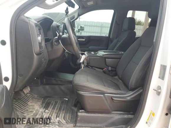 2019 GMC Sierra 1500 with VIN 1GTR8AEH2KZ376394, listed as a Copart auction lot 70909755 with 139,019 mi miles and Salvage title. Bid and sale history available at DreamBid. Image 7.