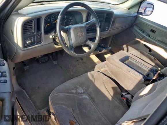 2000 GMC Sierra 1500 SLE with VIN 2GTEC19VXY1171355, listed as a Copart auction lot 67357465 with 340,576 mi miles and Salvage title. Bid and sale history available at DreamBid. Image 8.