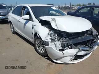 2017 Toyota Camry Hybrid LE z VIN 4T1BD1FK9HU218420, wystawiony jako IAAI lot #42553704 z przebiegiem 94 743 mil mil oraz . Historia ofert i sprzedaży dostępna na DreamBid. Obrazek 1.