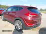 2016 Hyundai Tucson SE z VIN KM8J3CA41GU074170, wystawiony jako IAAI lot #43466730 z przebiegiem 45 711 mil mil oraz . Historia ofert i sprzedaży dostępna na DreamBid. Obrazek 3.