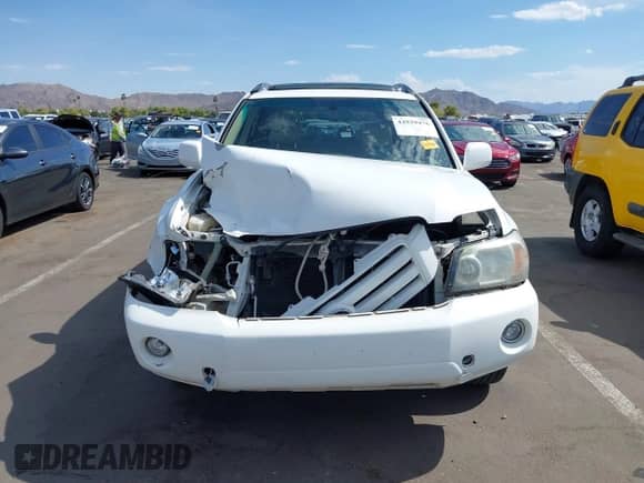 2006 Toyota Highlander Limited with VIN JTEDP21A060103925, listed as a IAAI auction lot 42929476 with Not provided miles and . Bid and sale history available at DreamBid. Image 12.