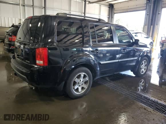 2009 Honda Pilot Touring with VIN 5FNYF38879B018362, listed as a Copart auction lot 63767695 with Not provided miles and Salvage title. Bid and sale history available at DreamBid. Image 3.