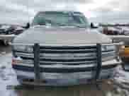 2000 Chevrolet Silverado 2500 LS с VIN 1GCGK29U9YE403483, выставлен на аукционе Copart как лот 81911984 с пробегом 150 244 миль миль и Списание • Salvage title. История ставок и продаж доступна на DreamBid. Изображение 5.