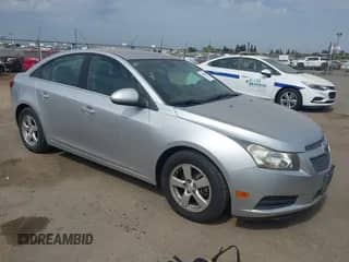 2013 Chevrolet Cruze 1LT with VIN 1G1PC5SB8D7307827, listed as a IAAI auction lot 43260480 with 203,784 mi miles and . Bid and sale history available at DreamBid. Image 1.