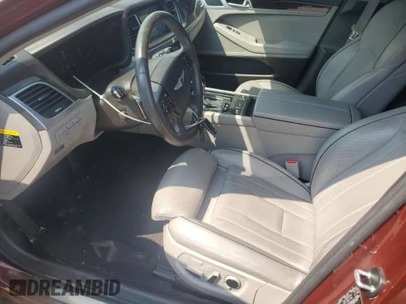 2015 Hyundai Genesis 3.8L с VIN KMHGN4JE7FU093579, выставлен на аукционе Copart как лот 71076605 с пробегом 87 673 миль миль и Списание • Salvage title. История ставок и продаж доступна на DreamBid. Изображение 7.