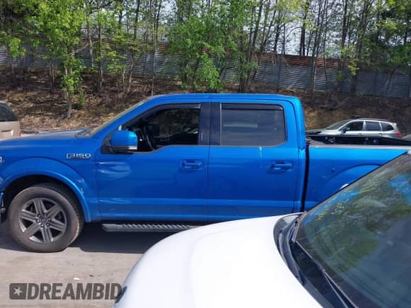 2020 Ford F-150 XL с VIN 1FTEW1EP9LKE89250, выставлен на аукционе IAAI как лот 42225184 с пробегом 61 122 миль миль и . История ставок и продаж доступна на DreamBid. Изображение 15.