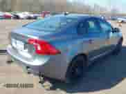 2018 Volvo S60 Dynamic с VIN YV140MTL6J2459953, выставлен на аукционе IAAI как лот 42048650 с пробегом 63 631 миль миль и . История ставок и продаж доступна на DreamBid. Изображение 6.